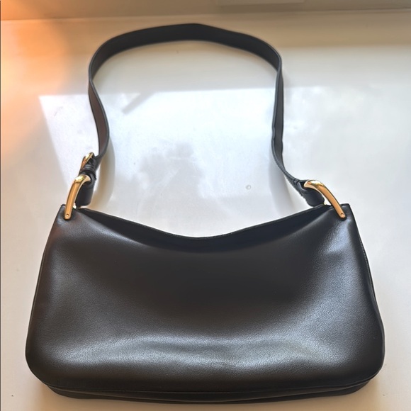 Madewell Handbags - NWT Madewell black leather purse